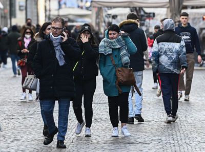 Prof. Dr. Özlü açıkladı: Ömür boyu hastalık oluşturabilir