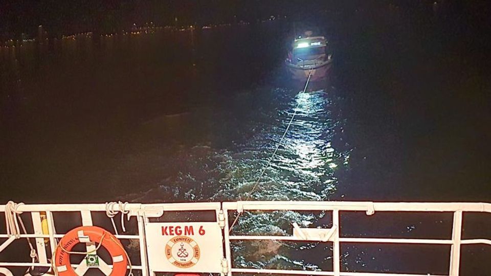 Avcılar açıklarında tekne arızası