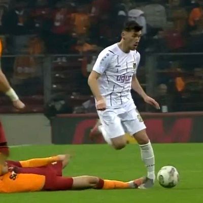 O pozisyonu masaya yatırdılar