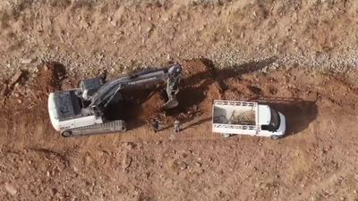 Kepçeyle kablo hırsızlığı drone ile kayıtta!