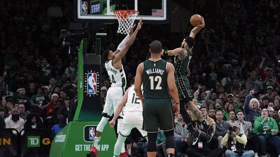 Celtics, Bucks'ı Tatum ile yıktı