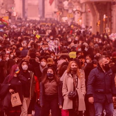 Prof. Dr. Özlü: Birden çok virüs şu anda dolaşımda