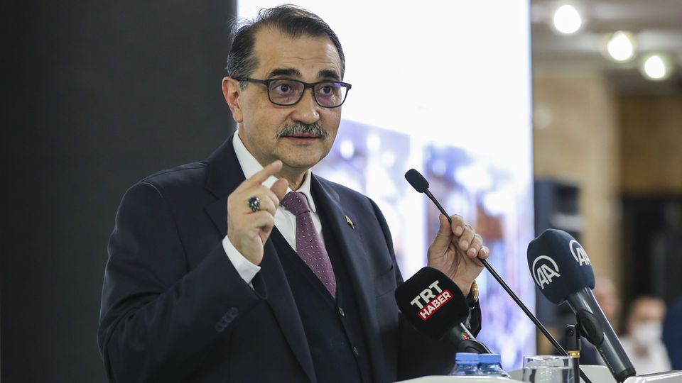 Bakan Dönmez: İlk gaz mart ayında sisteme verilecek
