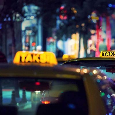 Taksiciler zam oranını az buldu