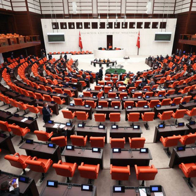 Ekonomiye ilişkin 'torba kanun' Resmi Gazete'de