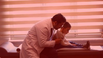 Çocukları bekleyen tehlike! "Bombardıman şeklinde geri döndü"