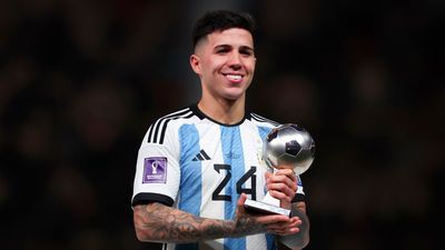 Chelsea kesenin ağzını açtı! 130 milyon...