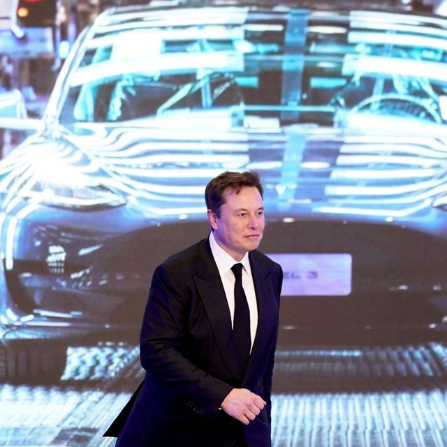 Elon Musk, bu yıl yüzde 70 değer kaybeden Tesla çalışanlarına mektup yazdı