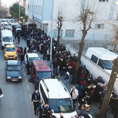 SGK binalarında EYT kuyrukları