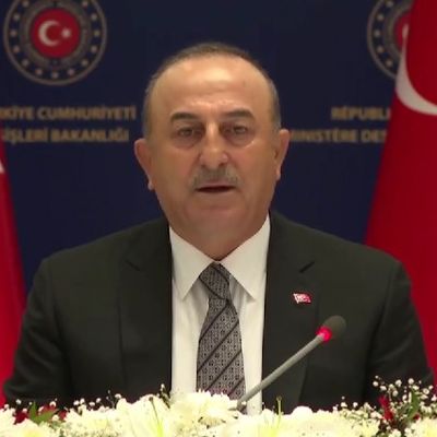 Bakan Çavuşoğlu'ndan Yunanistan mesajı
