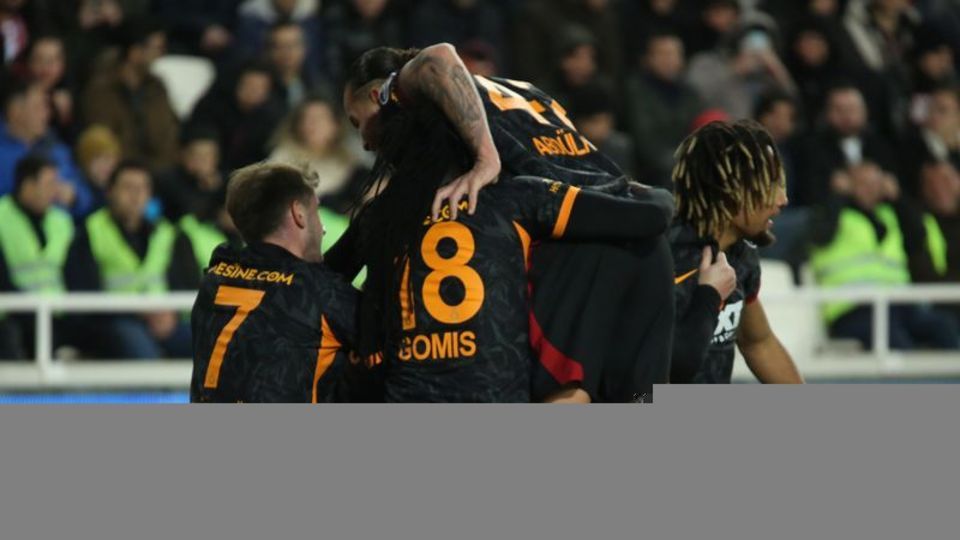 Cimbom, Sivas'tan lider döndü