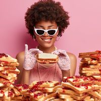 Gerçekten aç olduğunuz için mi yemek yiyorsunuz yoksa bu bir başa çıkma yöntemi mi?