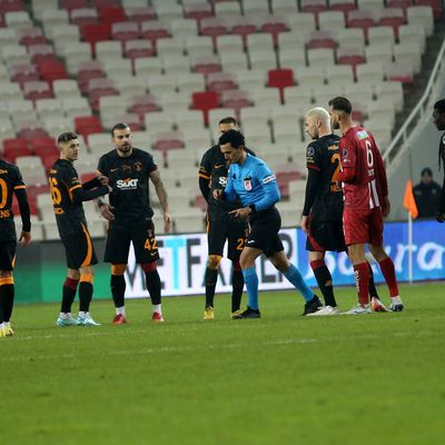 Sivasspor'un golü neden iptal edildi?