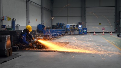 Sanayide elektriğe yüzde 16 indirim