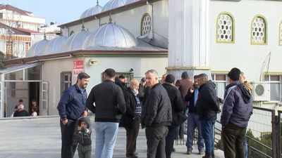 İstanbul'da 'namazı yanlış kıldırdın' kavgası