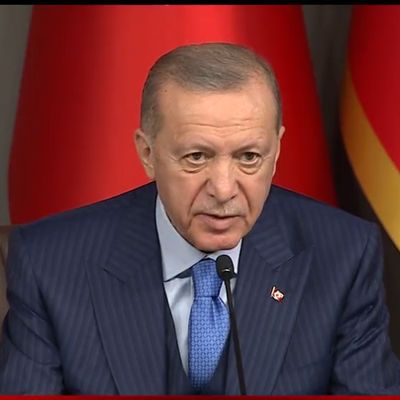 Cumhurbaşkanı Erdoğan'dan açıklamalar