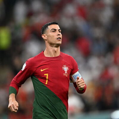 Ronaldo için flaş iddia: Sözleşmeyi imzaladı