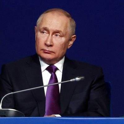 Putin'den geri adım