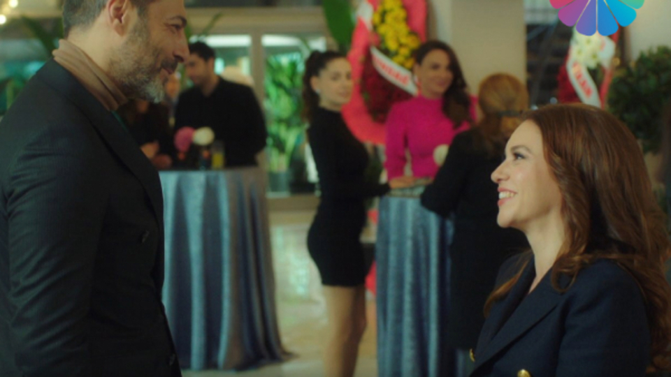 'Kızılcık Şerbeti'nde aşk rüzgarları esti!