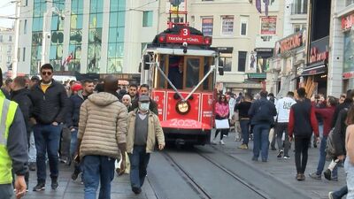 İşte İstanbul'da yılbaşı önlemleri... Taksim Meydanı bariyerlerle çevrildi!