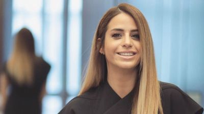 Büşra Pekin kimdir?