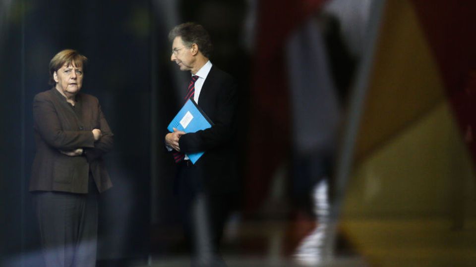 Merkel'e yakın isimden itiraf: Hata yaptık