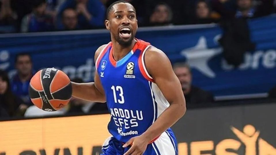 Anadolu Efes, Isaiah Taylor ile yollarını ayırdı
