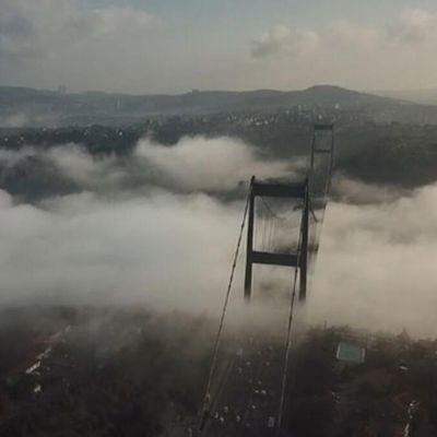 Sis nedeniyle 48 uçuş iptal edildi