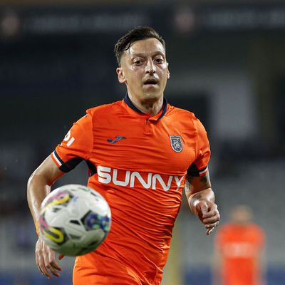 Mesut Özil'in yeni takımı belli oluyor!