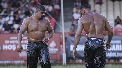 İşte yeni başpehlivan!