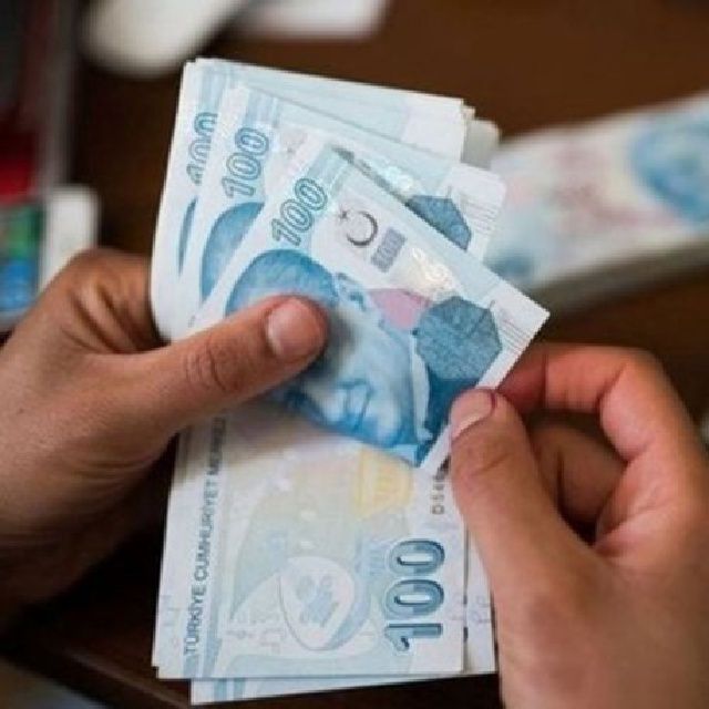 Emeklilere ek zam müjdesi!