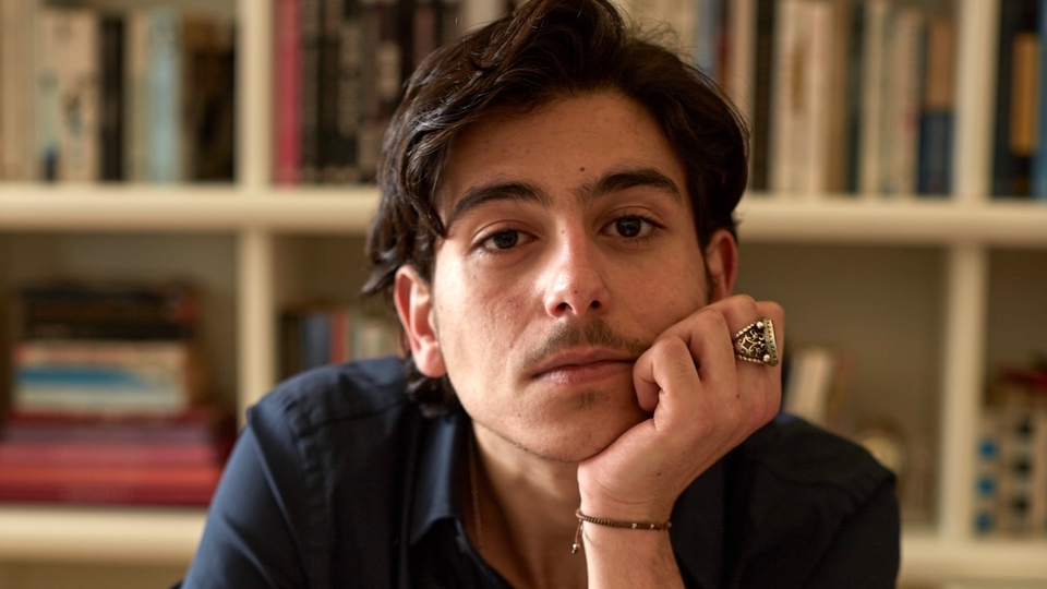 Kaan Sabancı'dan yeni şiir kitabı