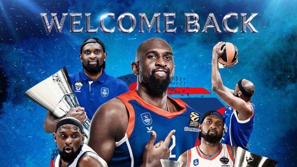 Singleton yeniden Anadolu Efes'te