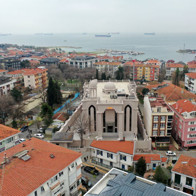 Cumhuriyet tarihinin ilk kilisesinde son eksikler gideriliyor