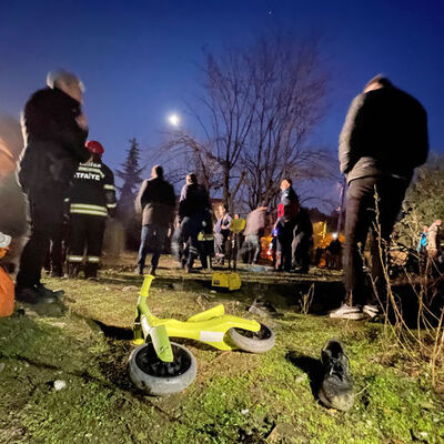 Kuyuya düşen baba ve 2 yaşındaki oğlunun cansız bedenlerine ulaşıldı