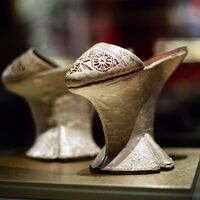 Topuk arttıkça statü de yükseliyordu... Tehlikeli moda