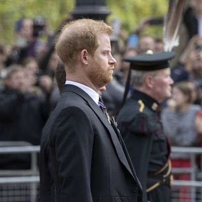 Prens Harry, Afganistan'da 25 kişiyi öldürdüğünü yazdı