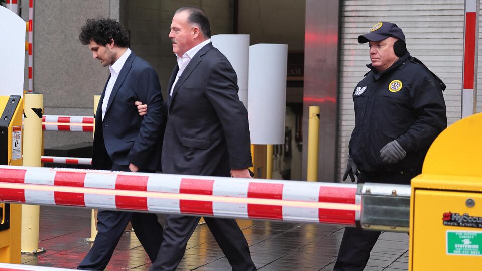 FTX'in yarattığı deprem devam ediyor