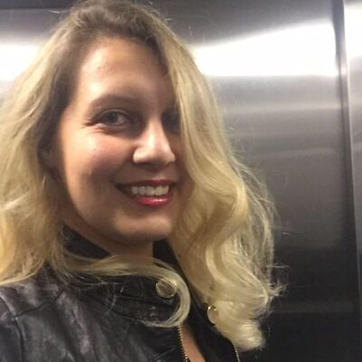 Eczacı Gizem evinde ölü bulundu!