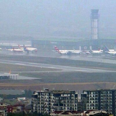 Tavşan paniği! İki uçak pas geçti