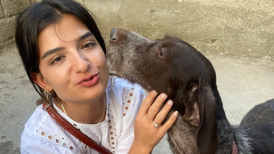 Bu nasıl vahşet! Kulübesinde bağlı olan köpeği yaktılar