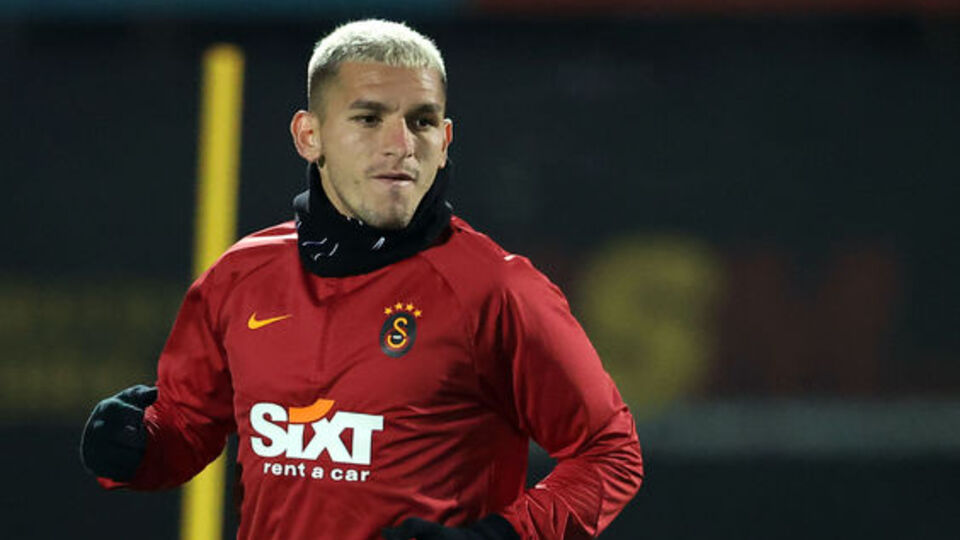 G.Saray'da Torreira'lı idman