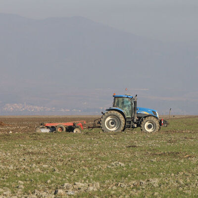 Marmara Gölü'nde tarıma başlandı