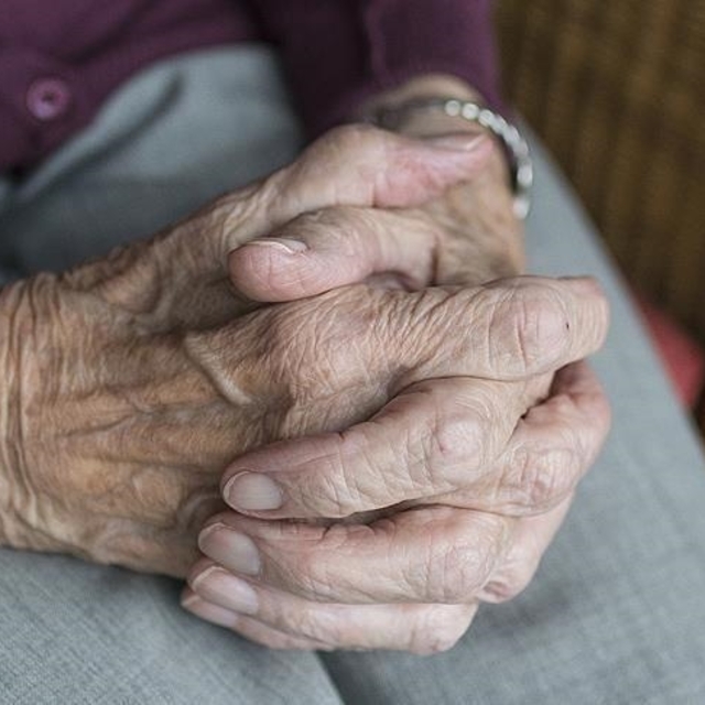 FDA Alzheimer'ı yavaşlattığı gözlenen yeni ilacı onayladı