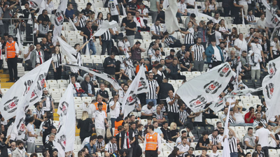 Beşiktaş'ta flaş tezahürat!