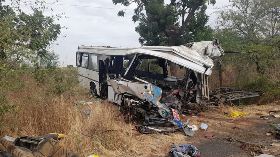 Senegal'de katliam gibi kaza! 40 ölü, 78 yaralı
