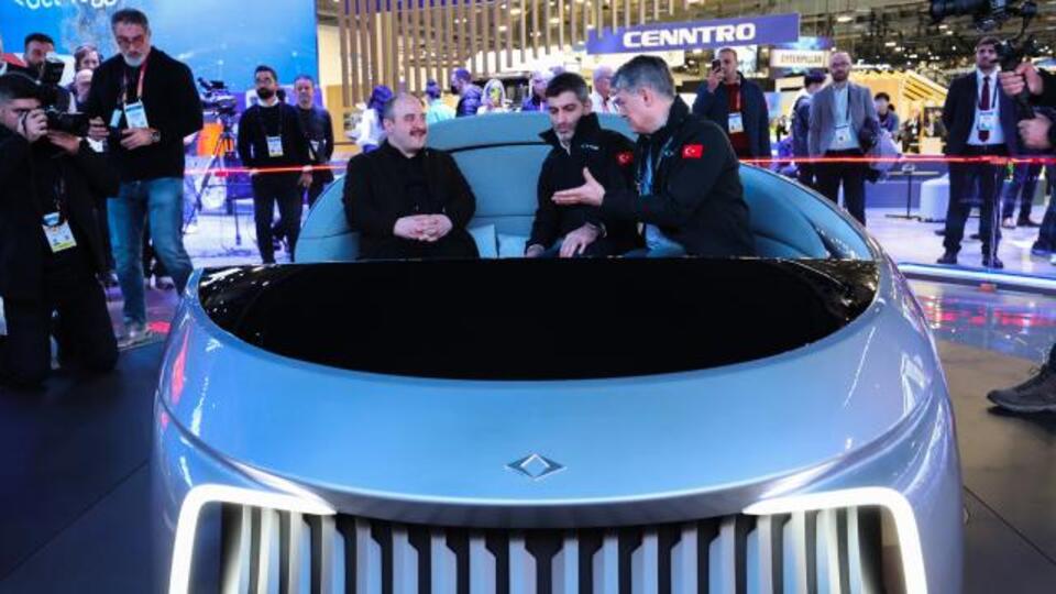 Bakan Varank'tan Türk şirketlerine ziyaret