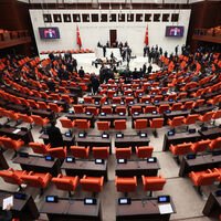 AK Parti başörtüsü düzenlemesi için tura çıkıyor