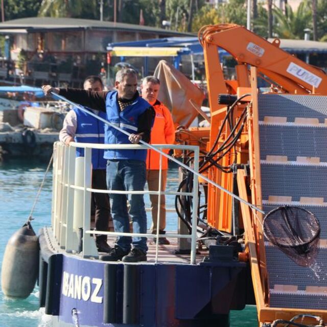 Akdeniz'de çöp tehdidi! Sadece iki noktadan 20 kamyon