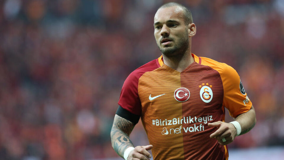 Sneijder'den olay itiraf